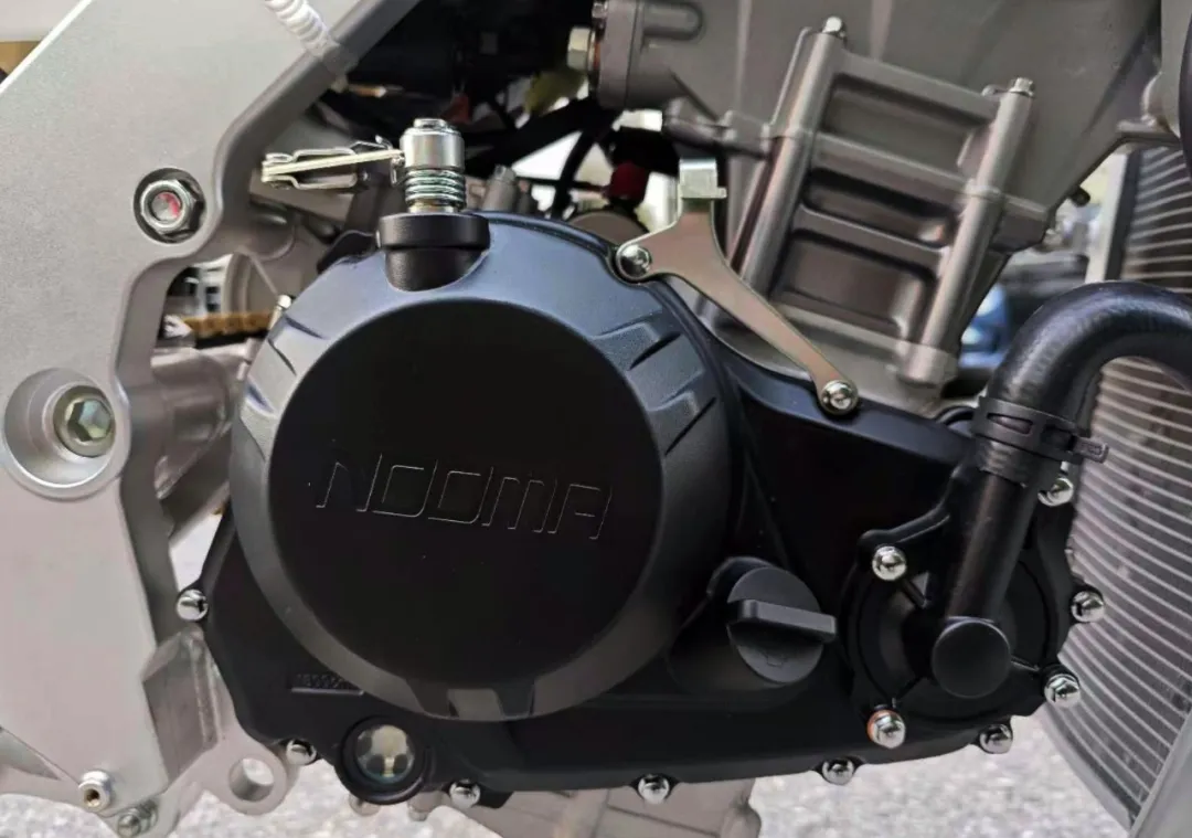 1744180213169516.jpg 30.jpg